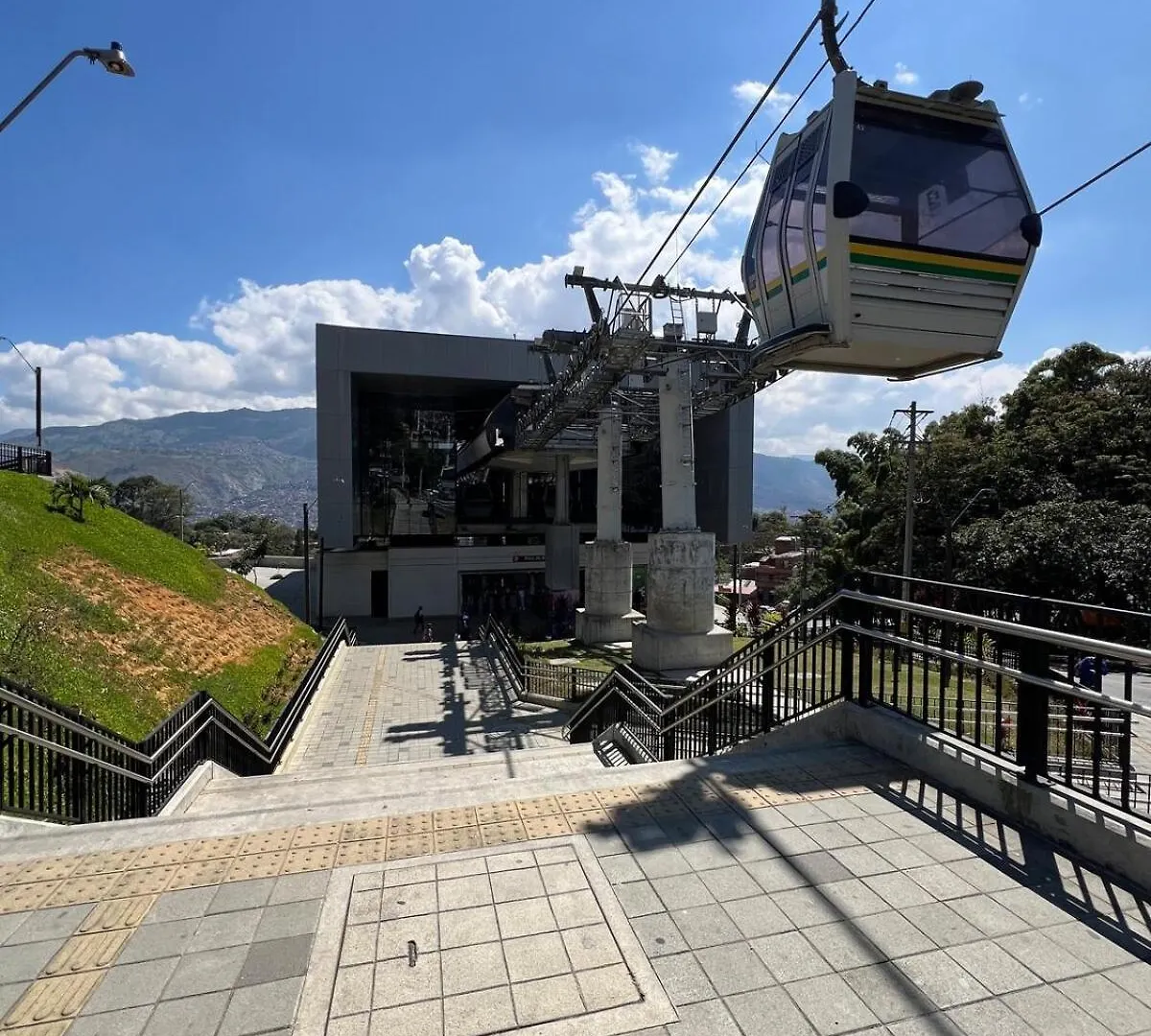 Medellin Apartamento Con Hermosa Vista