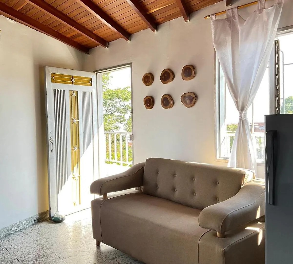 Kontakt z Medellin Apartamento Con Hermosa Vista